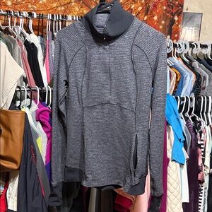 lululemon athletica Gray Long Sleeve Top